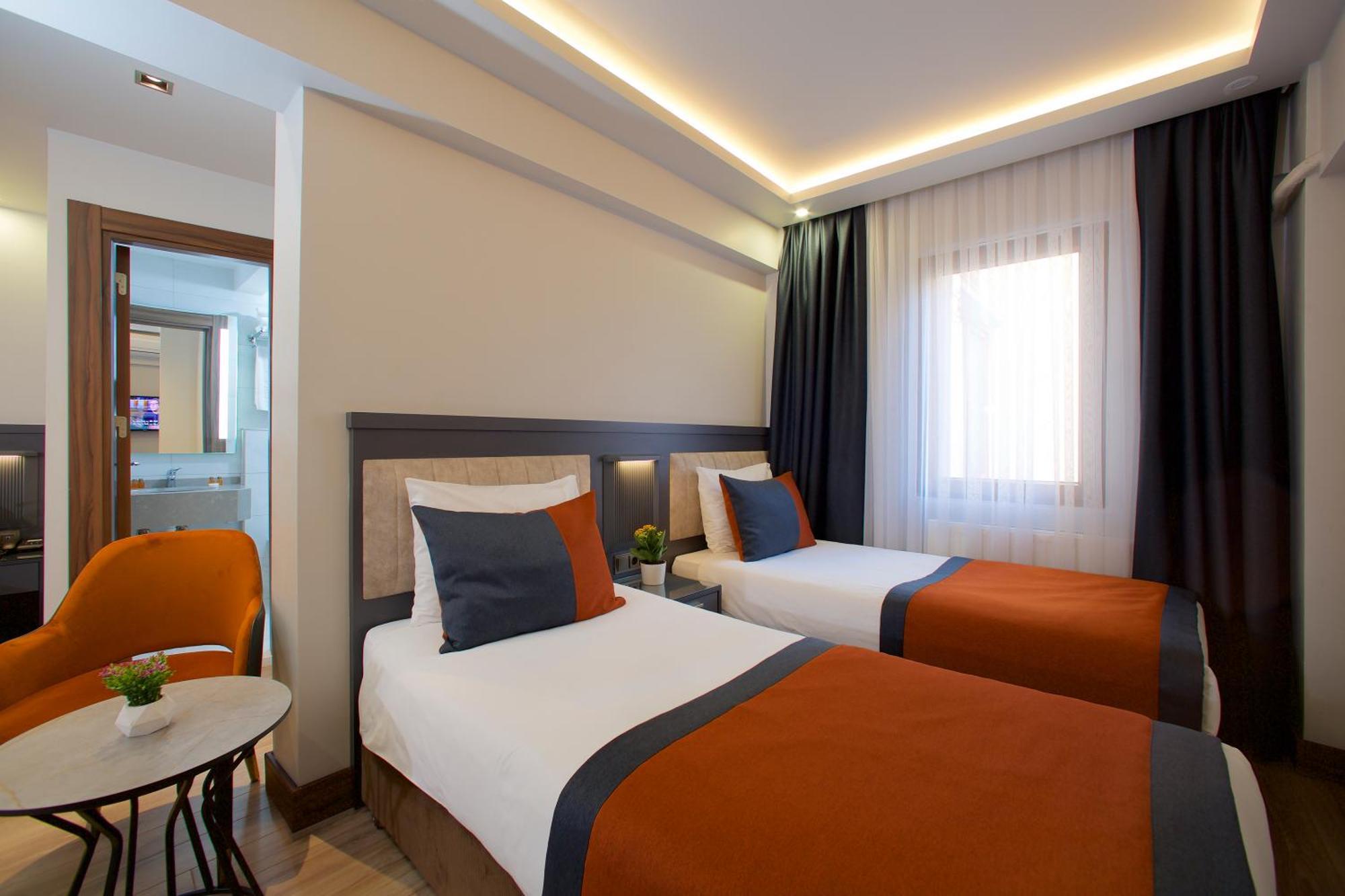 Hotel Eyfel Istanbul Exterior photo
