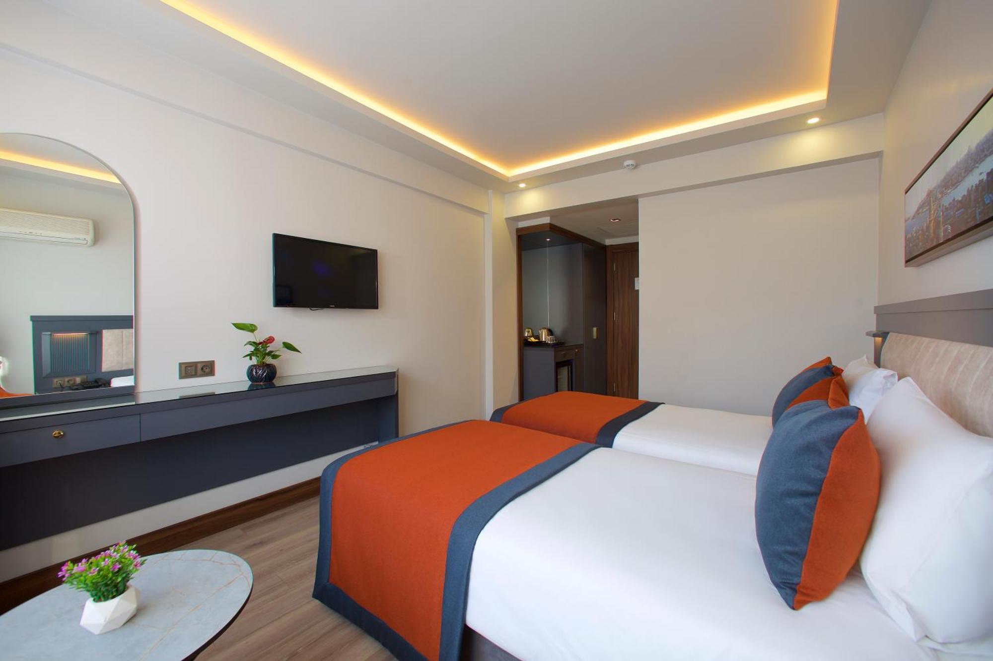 Hotel Eyfel Istanbul Exterior photo