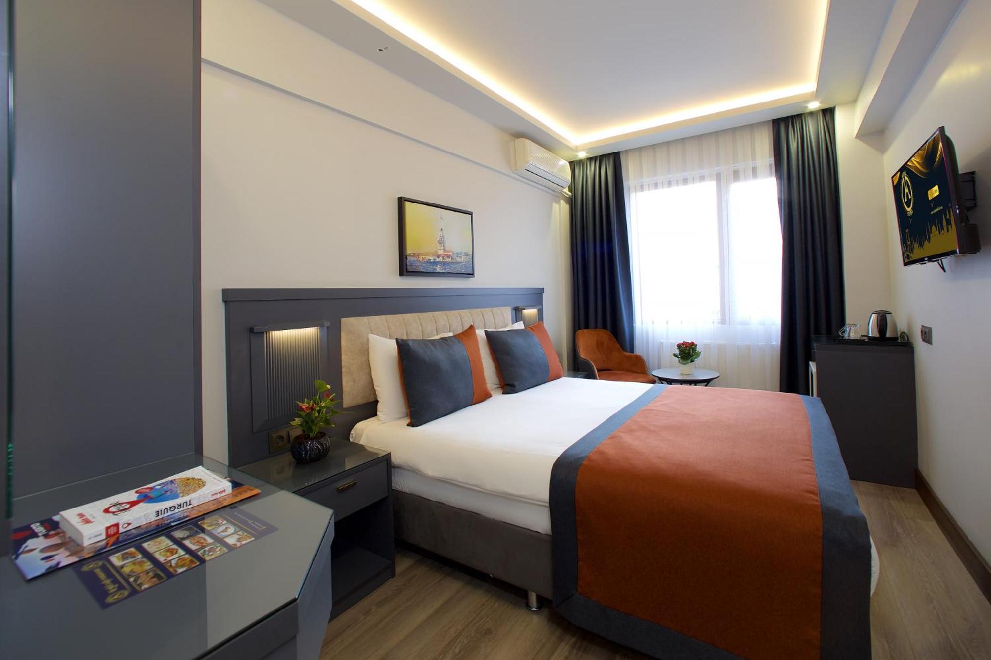 Hotel Eyfel Istanbul Exterior photo